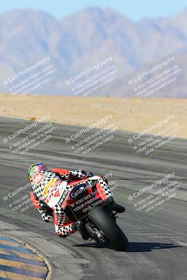 media/Feb-06-2025-Racers Edge (Thu) [[c17ed6f7b1]]/2-B Group/Session 4 End (Turn 10 Backside)/
